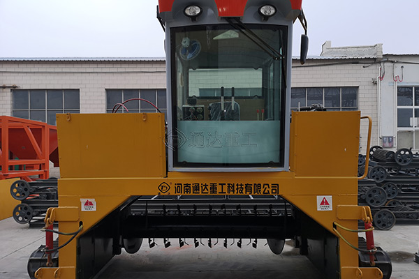 小型豬糞履帶翻拋機 小型豬糞履帶翻拋機