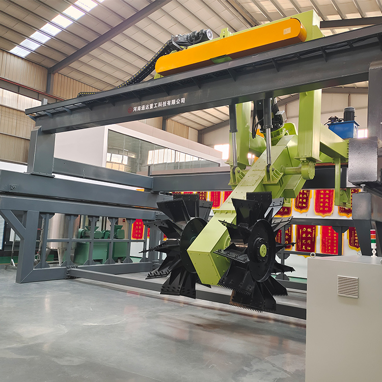 羊場糞便翻拋機生產廠家賣多少錢 羊場糞便翻拋機生產廠家賣多少錢